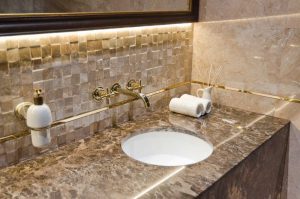 beautiful small bathrooms