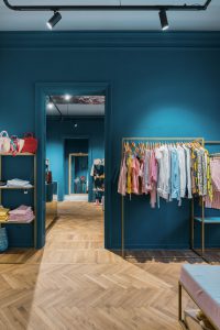 amenajare interioara showroom Florence