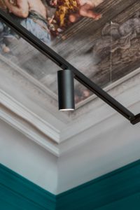 design interior magazin de haine pentru femei